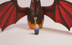Madre de dragones matryoshka detalle