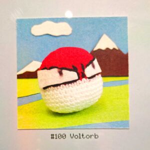 Voltorb por Amparo Bonet.